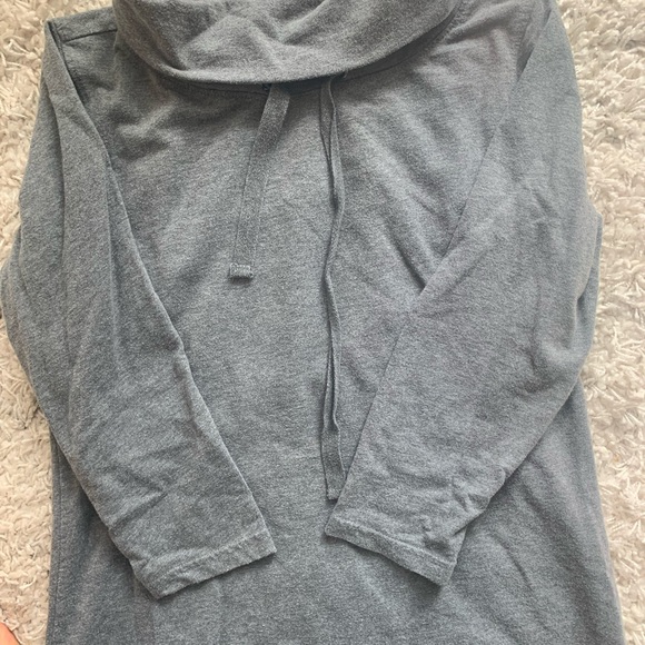 GH Bass & Company Mock Neck Tunic - Picture 2 of 5